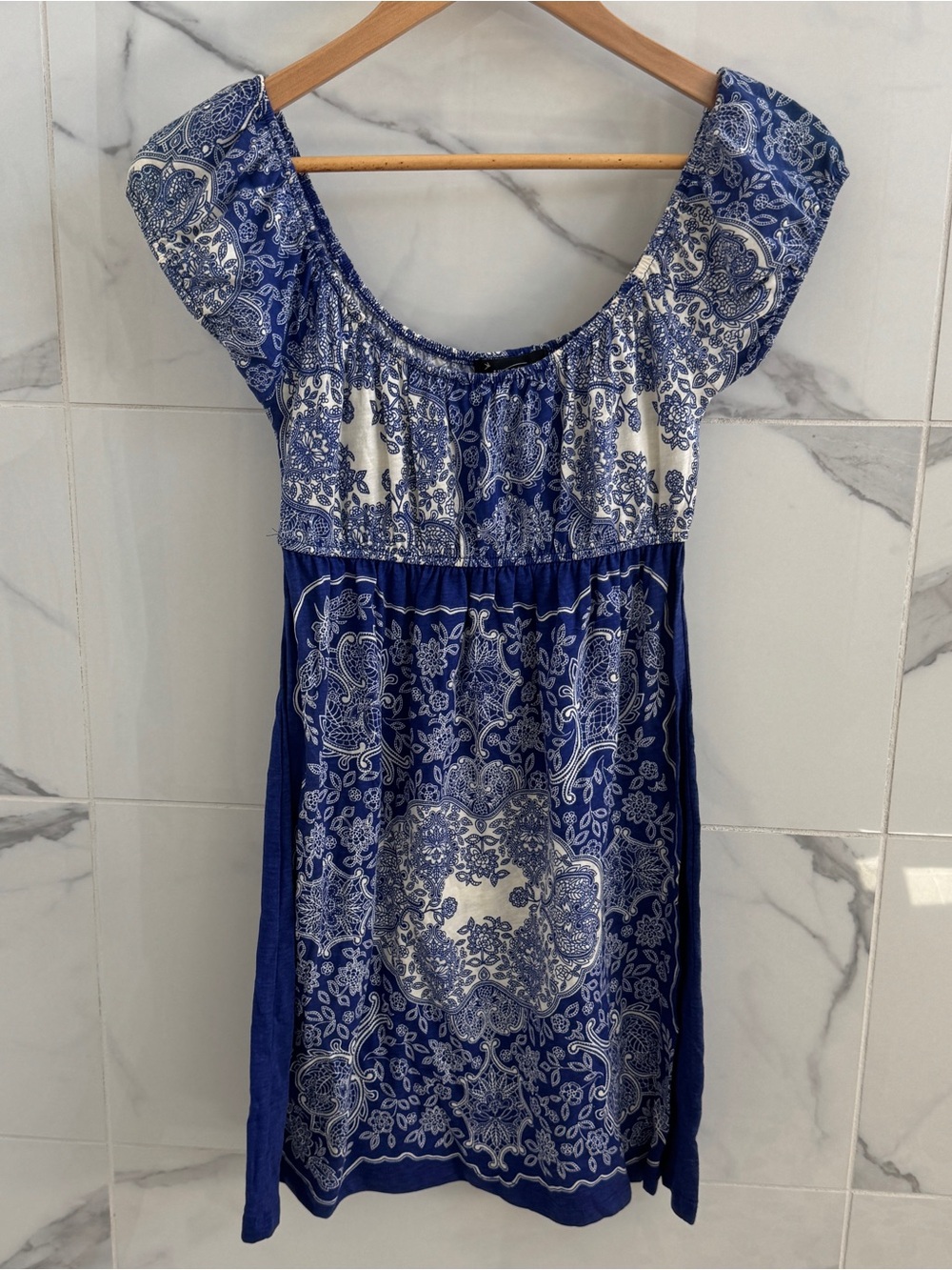 NWT Y2K Forever 21 Blue and White Paisley Dress - small
